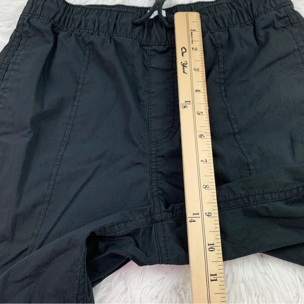 Gap‎ boy's chino shorts in black elastic waist